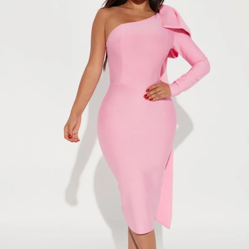 BANDAGE DRESS - Picture 1 of 6
